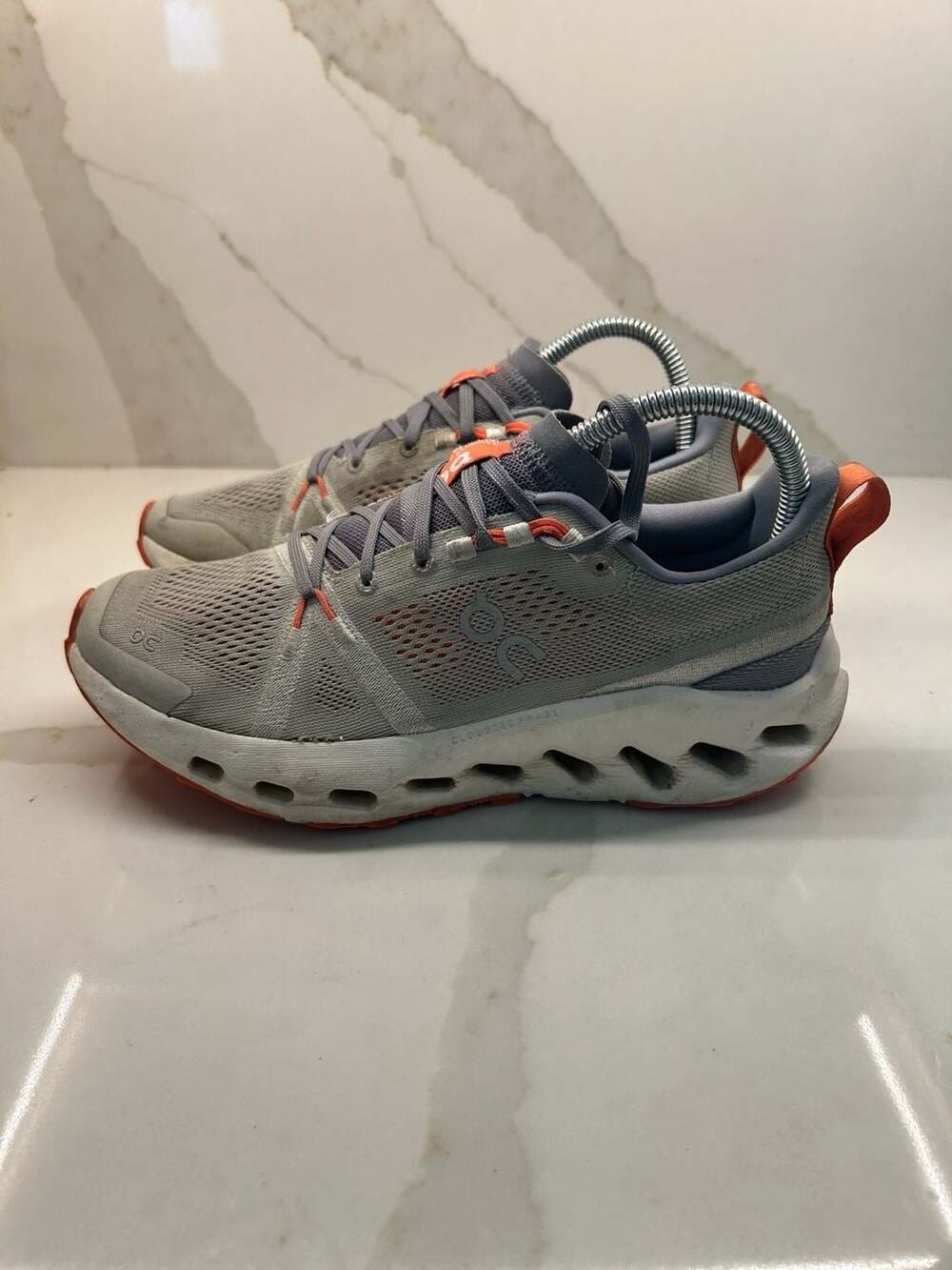 On WOMENS Cloudsurfer Trail WMNS "Fossil Ivory "Size: 7.5”